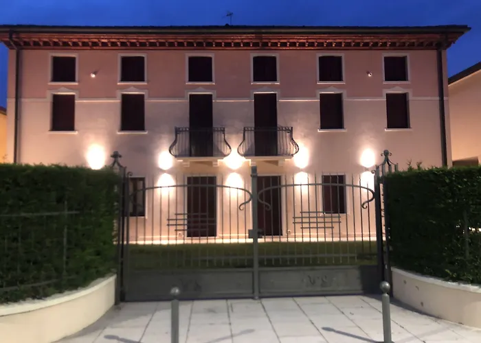 Villa Giotto Luxury Suite&Apartments Mestre